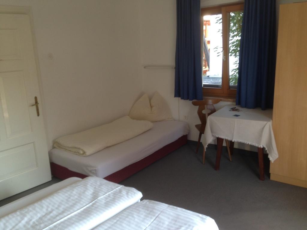 Haus Riedl Apartment Seefeld in Tirol Ruang foto